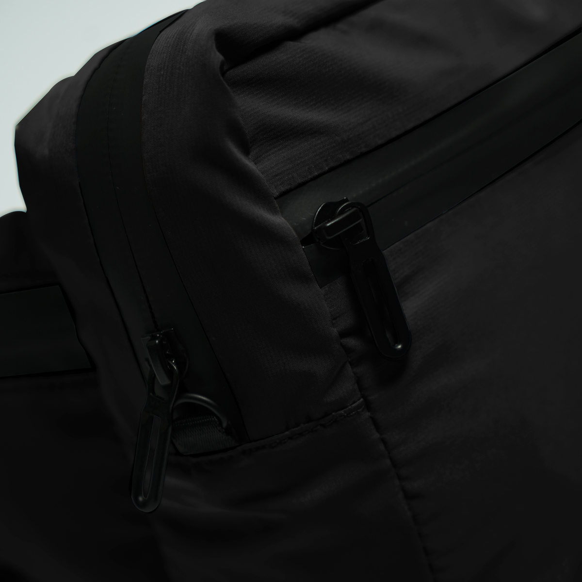 Black Fanny Pack2